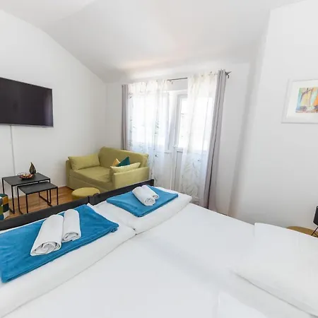 Apartment Sergio 2 *