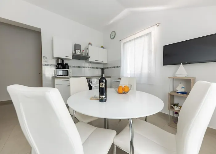 Sergio 2 Apartman *